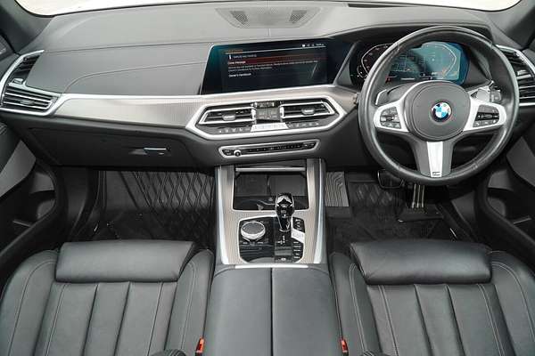 2022 BMW X5 xDrive40i M Sport G05