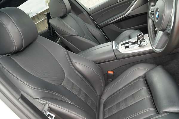 2022 BMW X5 xDrive40i M Sport G05