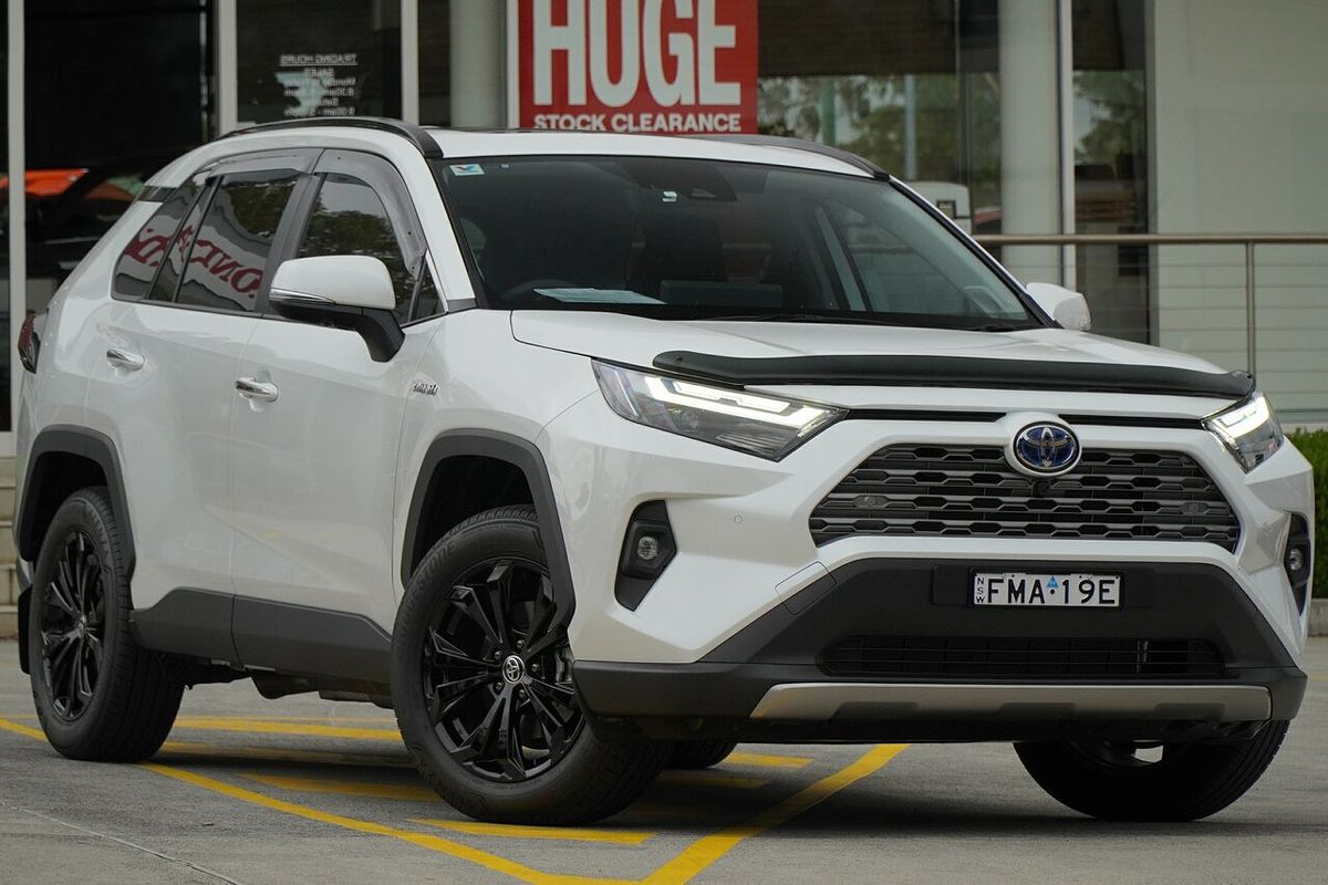 2024 Toyota RAV4 Cruiser AXAH54R
