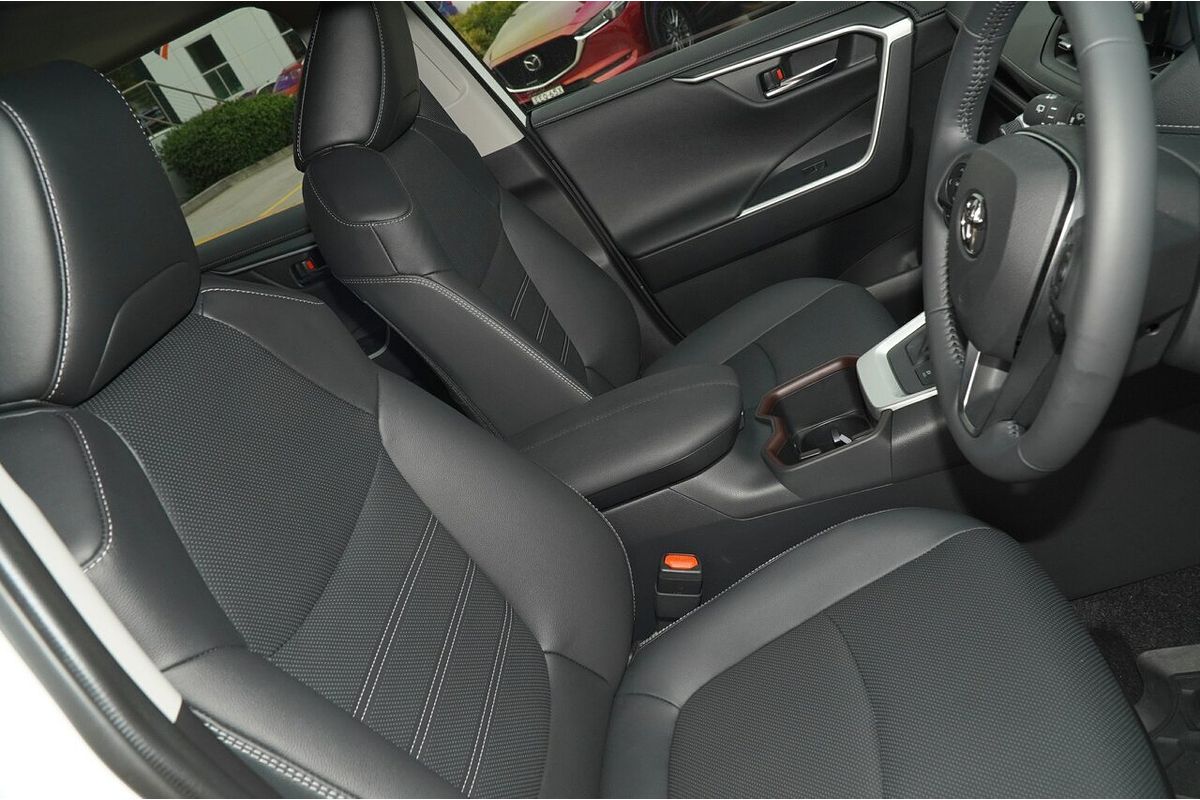2024 Toyota RAV4 Cruiser AXAH54R