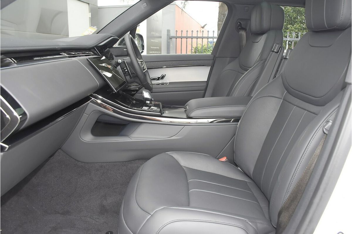2024 Land Rover Range Rover Sport D300 Dynamic SE L461