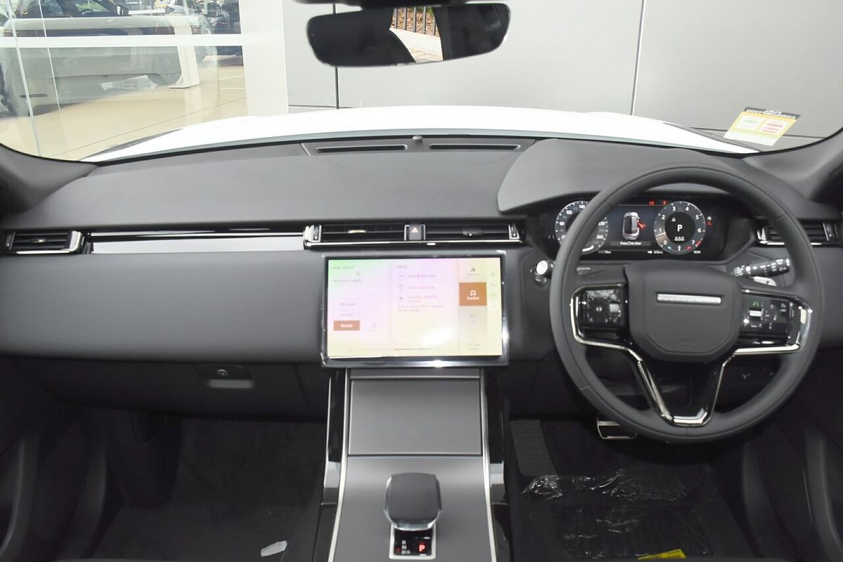 2024 Land Rover Range Rover Velar P250 Dynamic SE L560