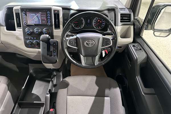 2019 Toyota Hiace Commuter GDH322R