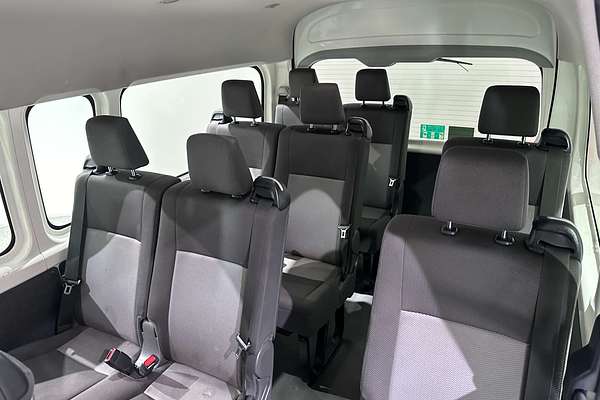 2019 Toyota Hiace Commuter GDH322R