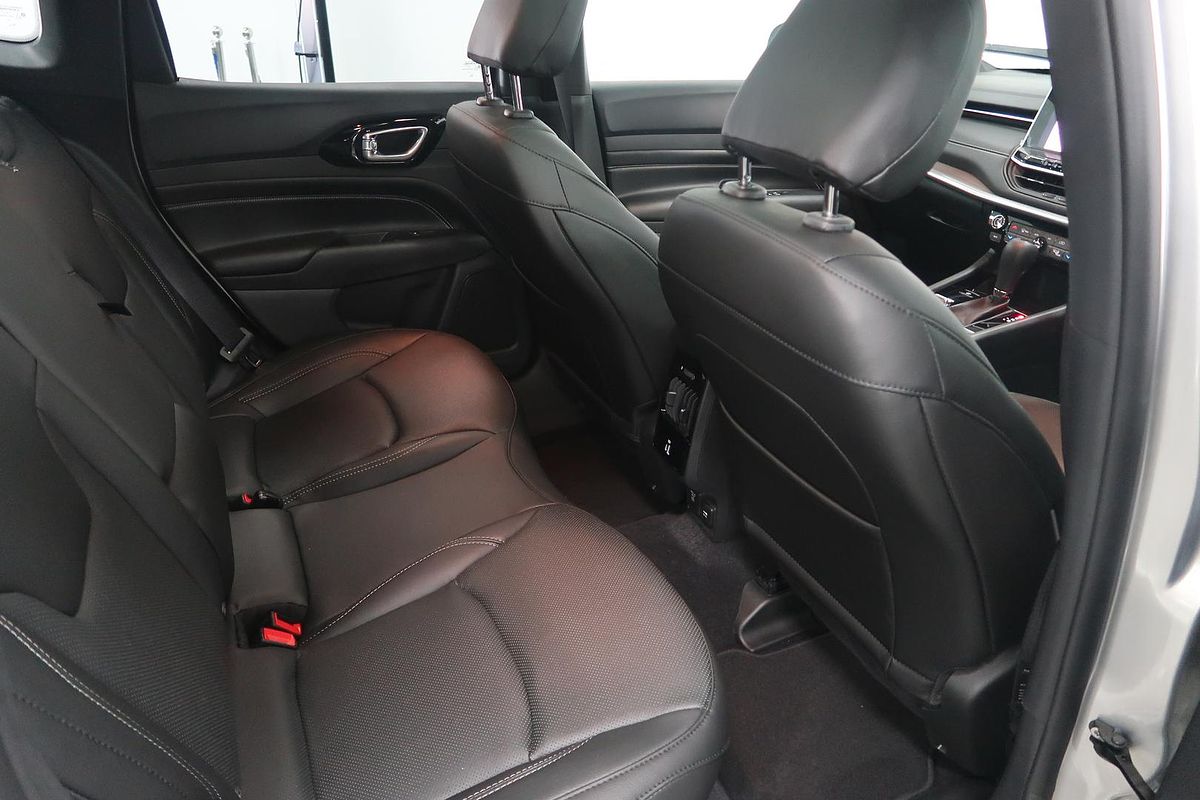 2023 Jeep Compass S-Limited M6