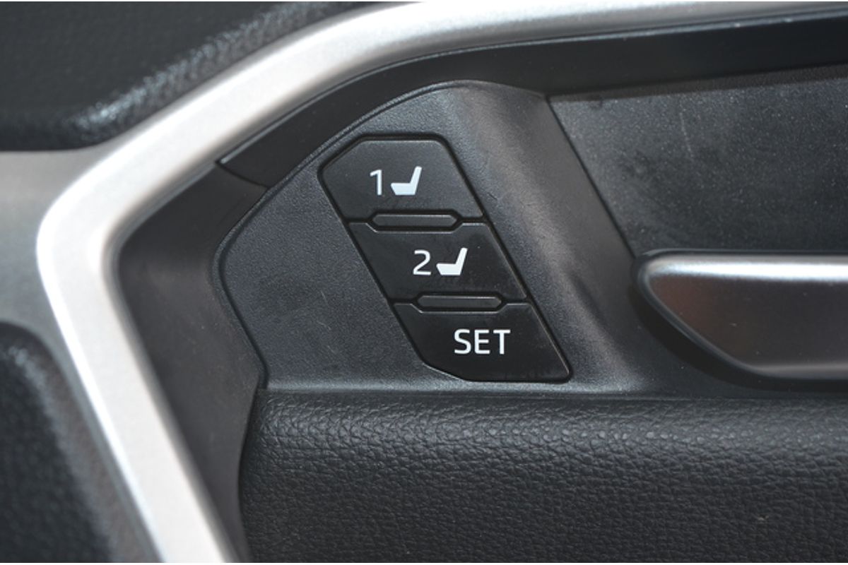 2021 Toyota RAV4 Cruiser AXAH54R