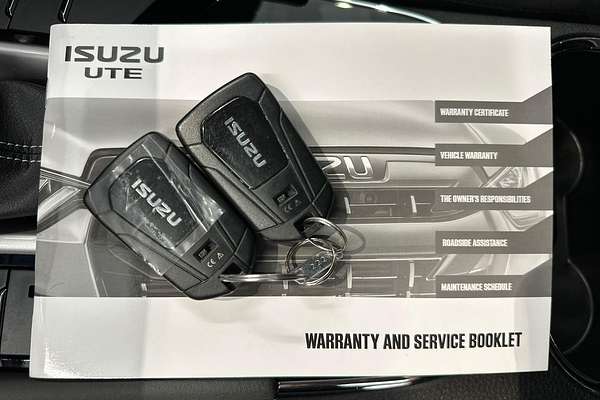 2023 Isuzu MU-X LS-U
