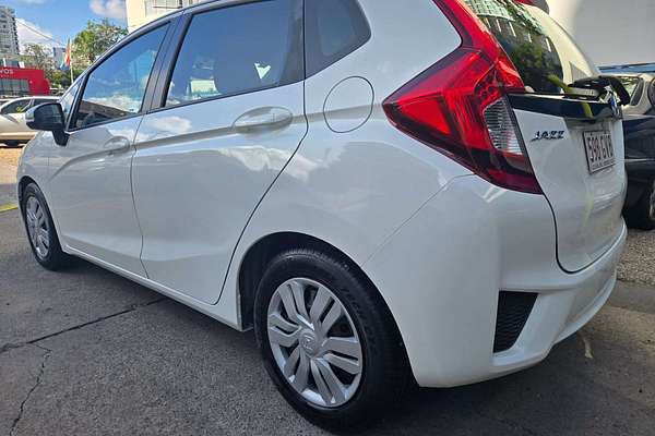 2015 Honda Jazz VTi GF