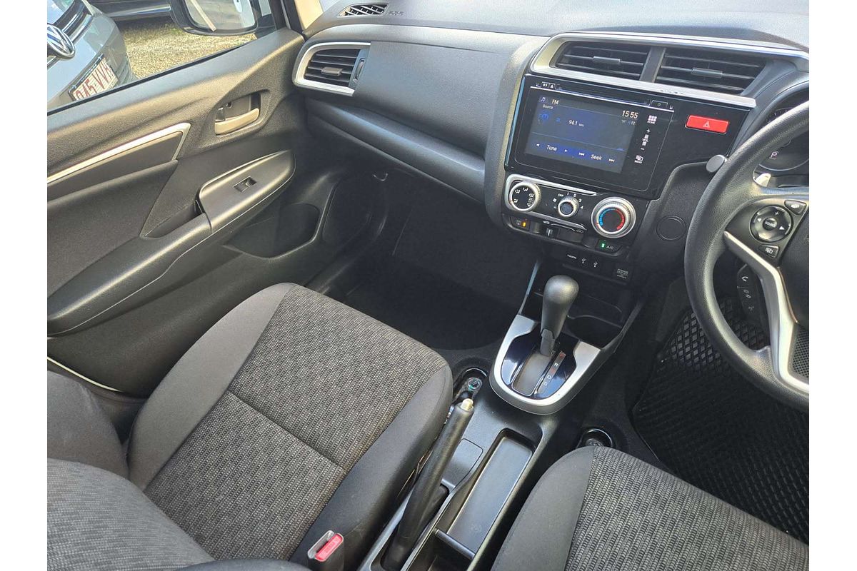 2015 Honda Jazz VTi GF