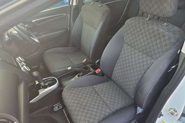 2015 Honda Jazz VTi GF