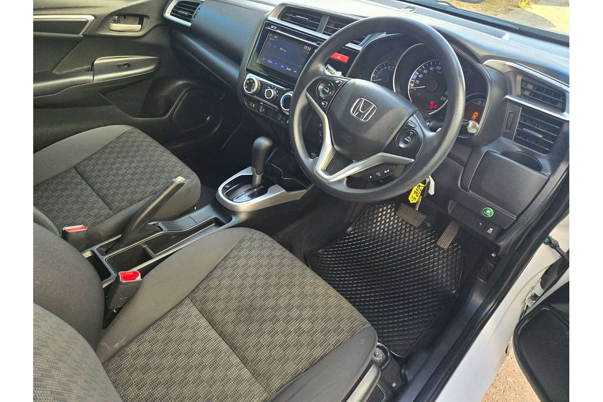 2015 Honda Jazz VTi GF
