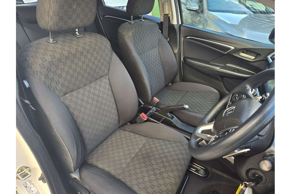 2015 Honda Jazz VTi GF
