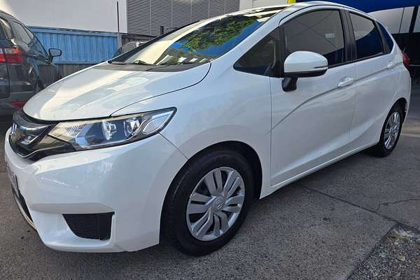 2015 Honda Jazz VTi GF