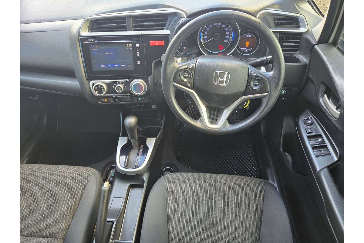 2015 Honda Jazz VTi GF