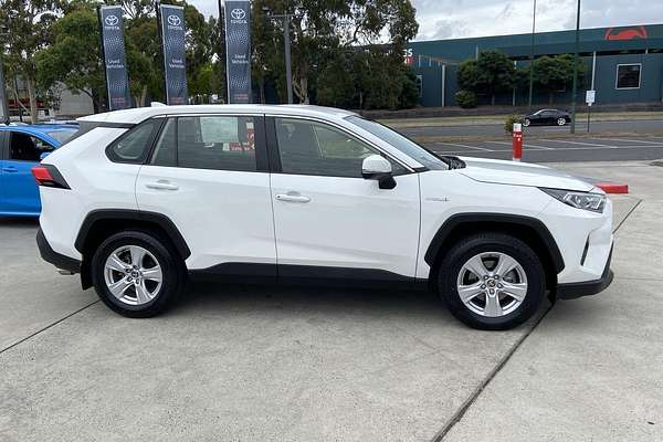 2021 Toyota RAV4 GX AXAH52R