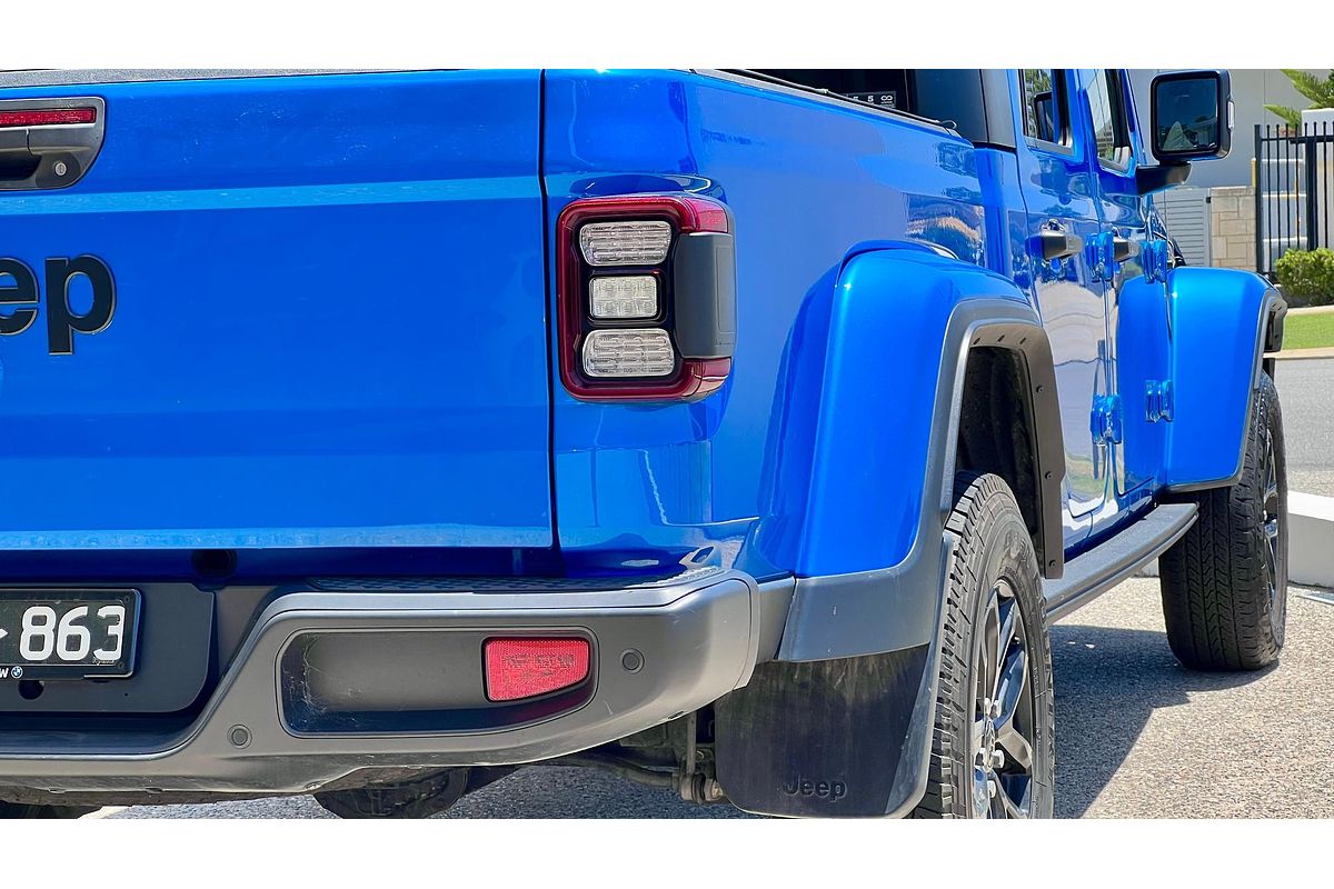 2021 Jeep Gladiator Night Eagle JT All Wheel Drive