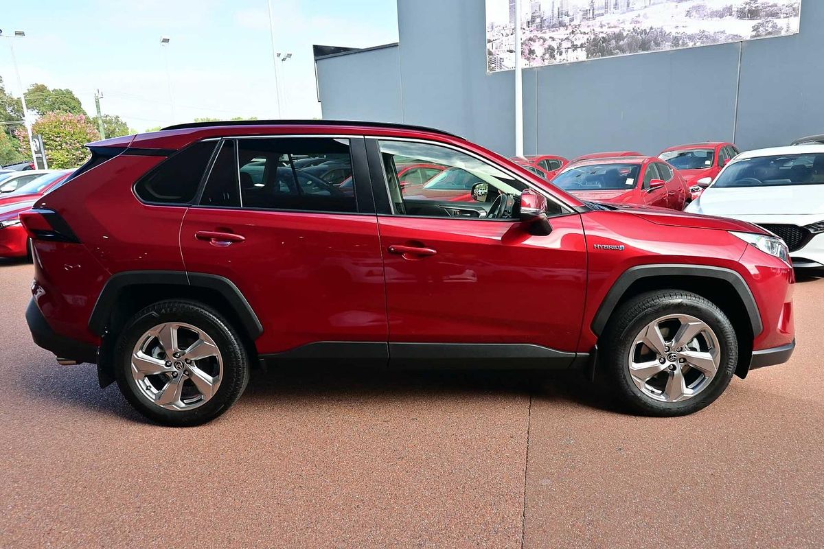 2021 Toyota RAV4 GXL AXAH54R