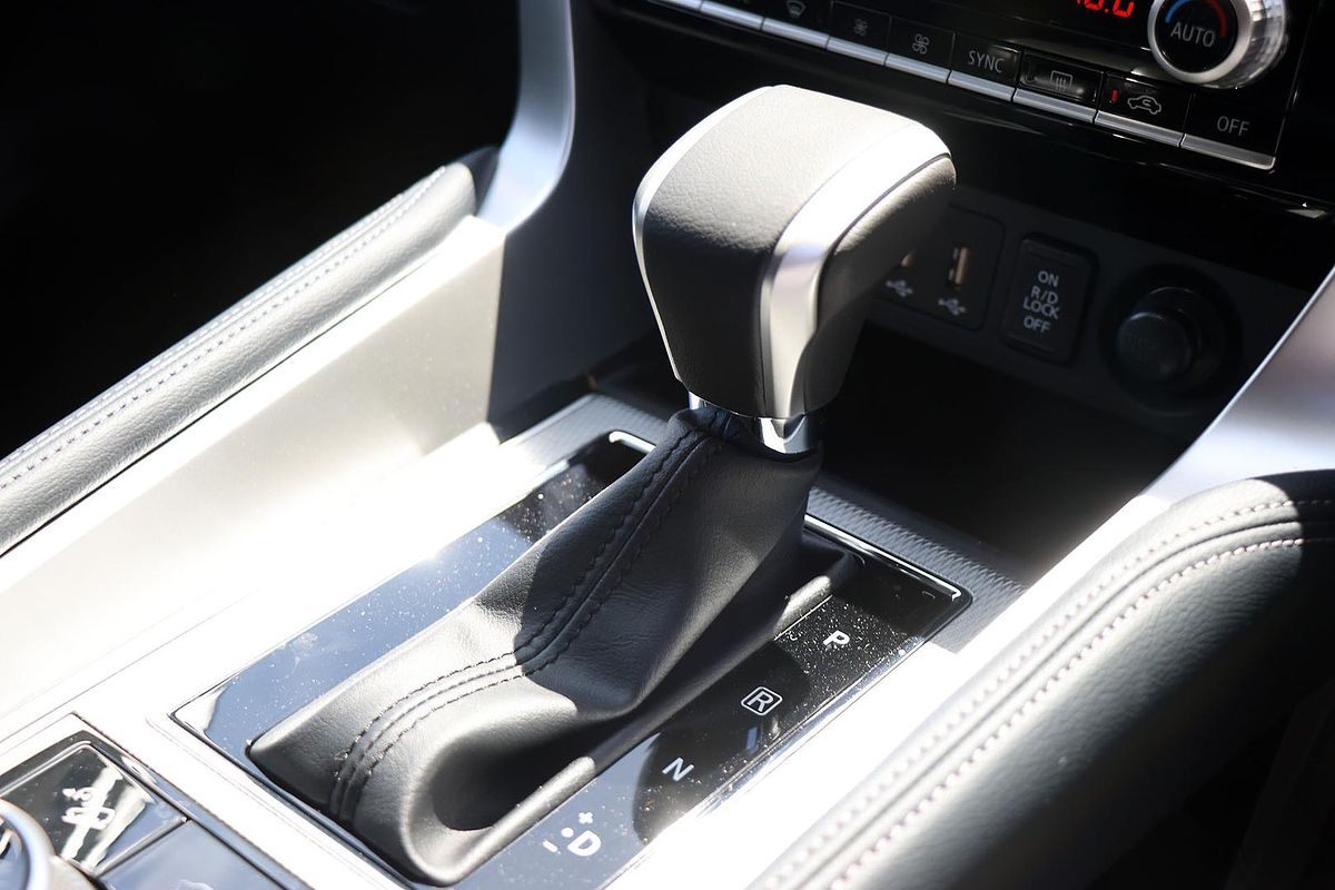 2024 Mitsubishi Pajero Sport Exceed QG