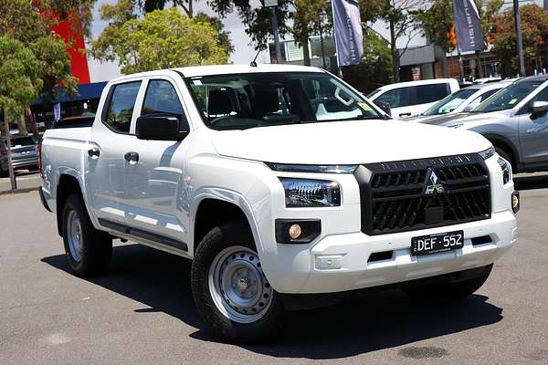 2024 Mitsubishi Triton GLX MV 4X4
