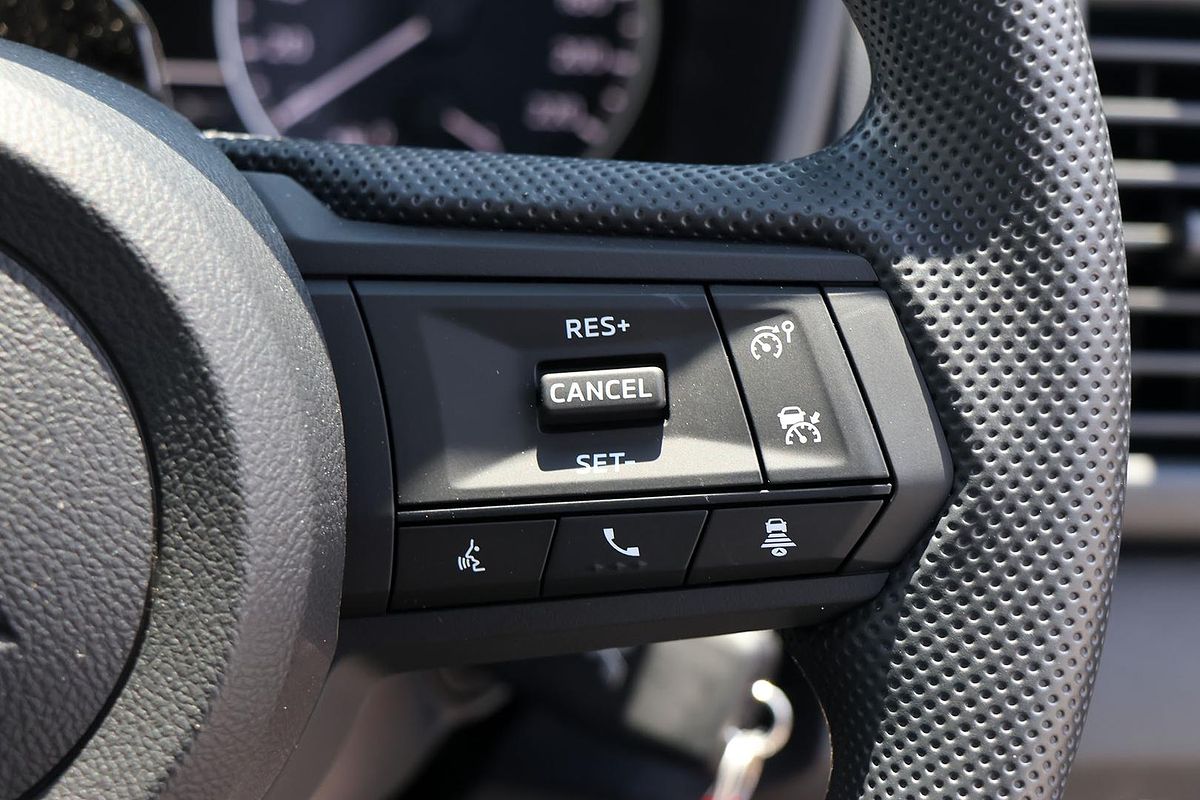 2024 Mitsubishi Triton GLX MV 4X4