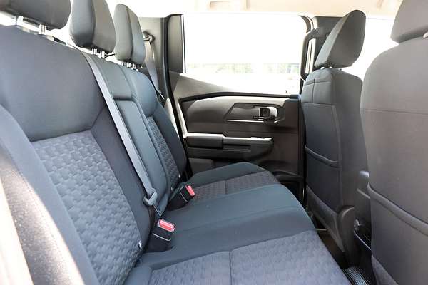 2024 Mitsubishi Triton GLX MV 4X4