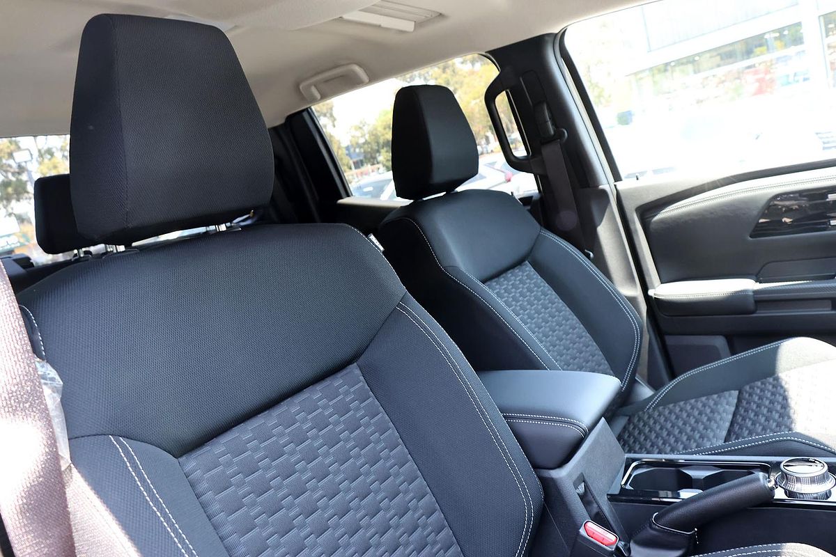 2024 Mitsubishi Triton GLS MV 4X4