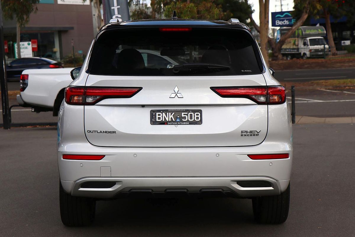 2022 Mitsubishi Outlander PHEV Exceed Tourer ZM