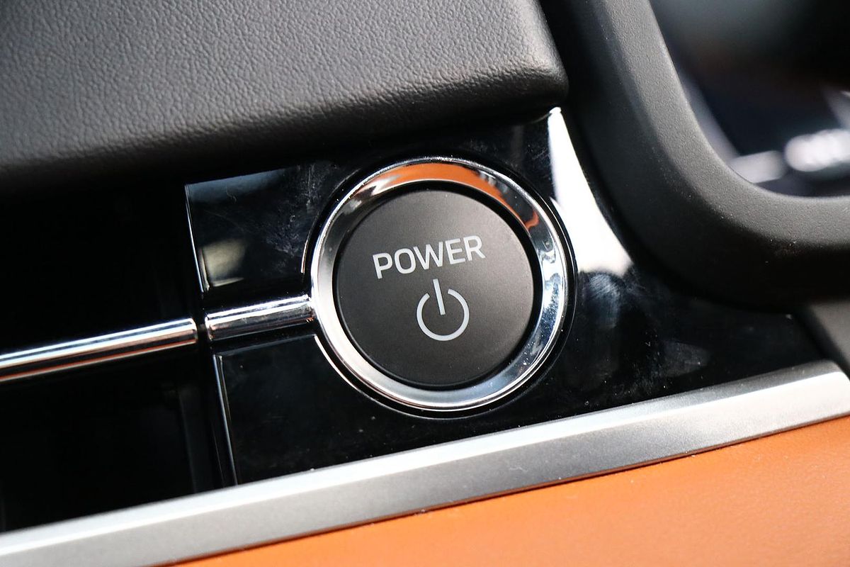 2022 Mitsubishi Outlander PHEV Exceed Tourer ZM