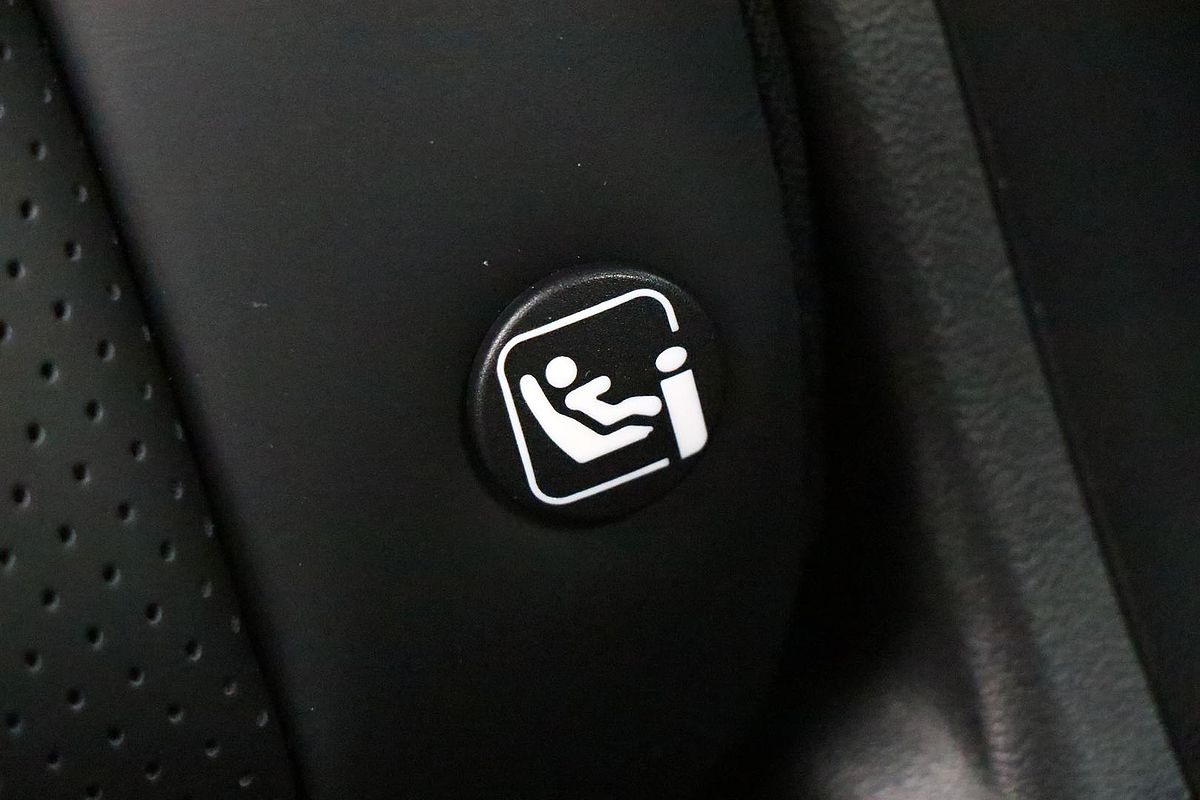 2022 Mitsubishi Outlander PHEV Exceed Tourer ZM
