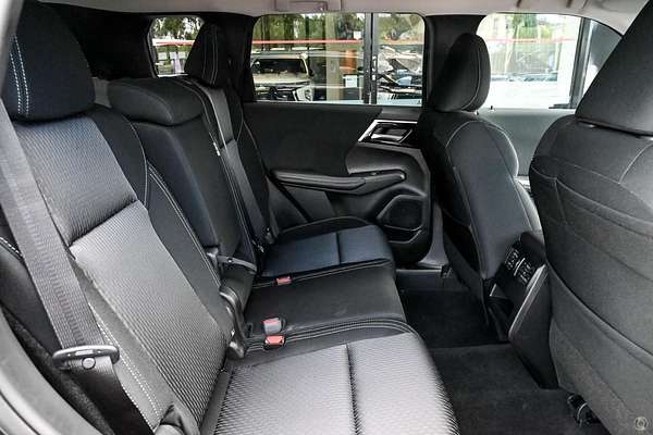 2024 Mitsubishi Outlander LS ZM