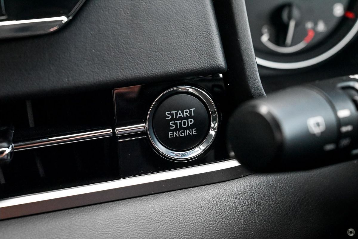 2024 Mitsubishi Outlander LS ZM