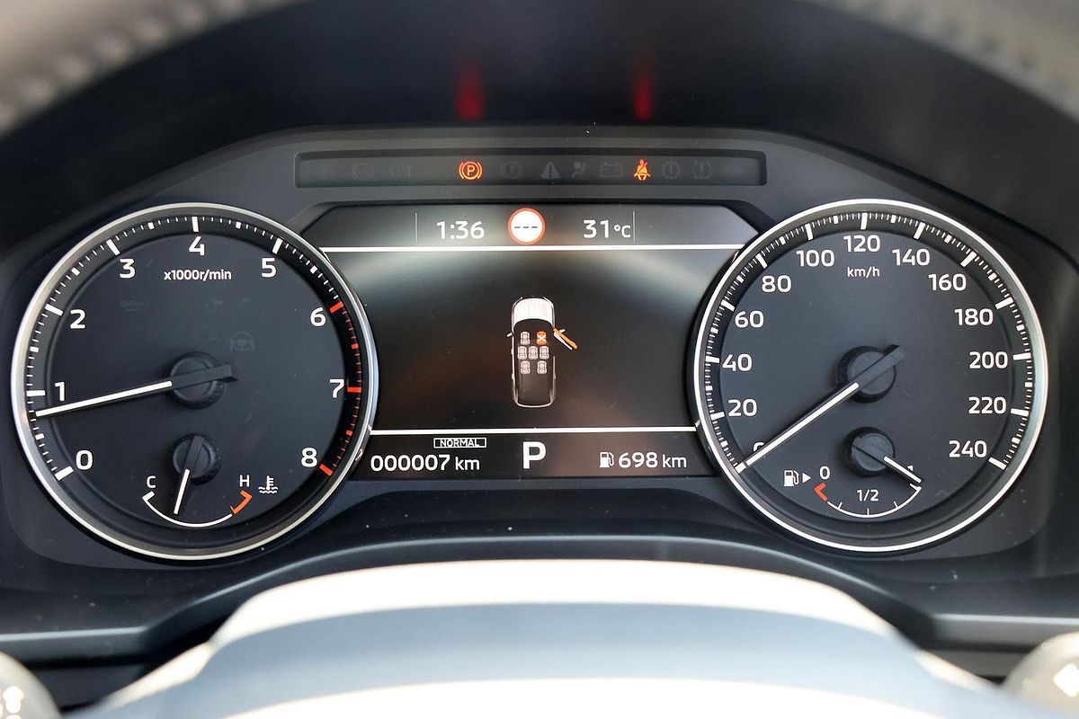 2024 Mitsubishi Outlander LS ZM