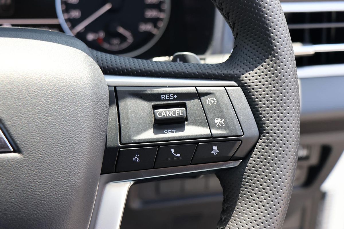 2024 Mitsubishi Outlander LS ZM