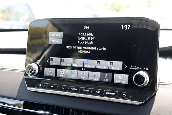 2024 Mitsubishi Outlander LS ZM