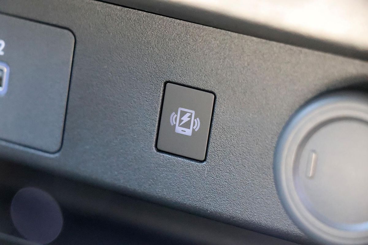 2024 Mitsubishi Outlander LS ZM