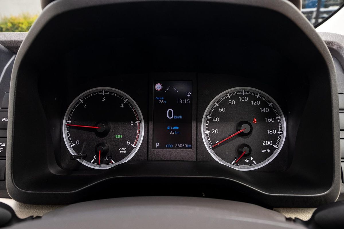 2020 Toyota Hiace Commuter GL GDH322R