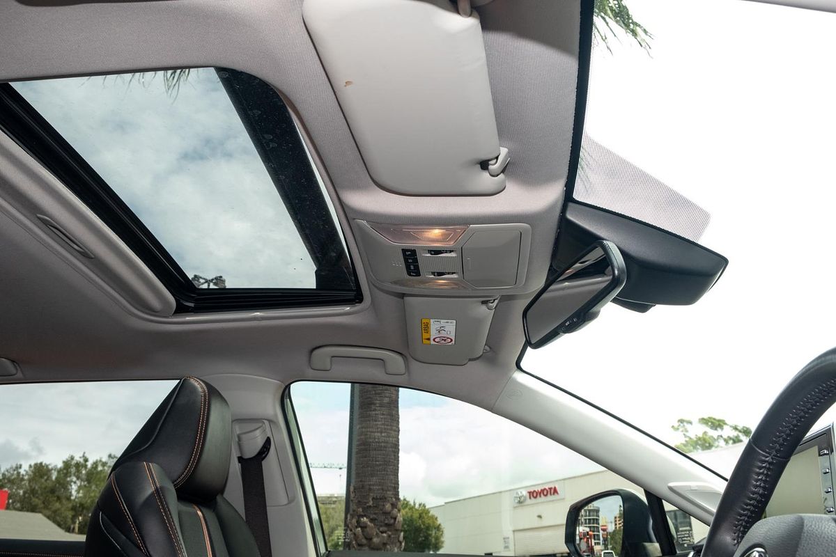 2021 Toyota RAV4 Edge AXAA54R