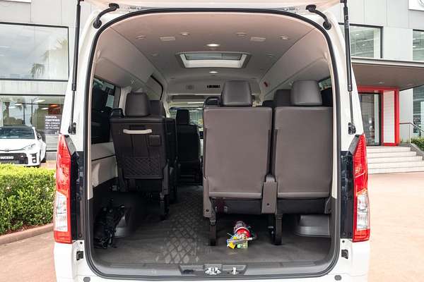 2020 Toyota Hiace Commuter GL GDH322R