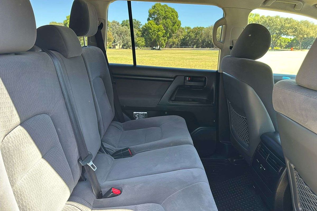 2018 Toyota Landcruiser GXL VDJ200R