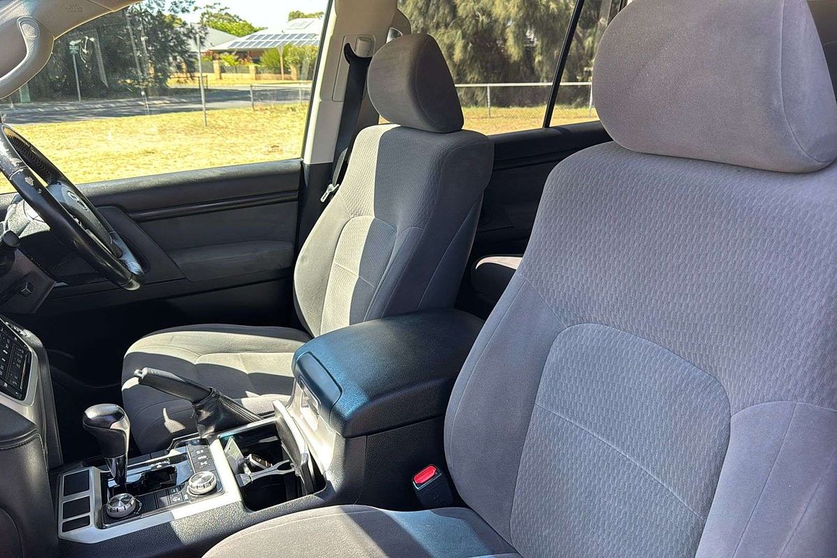 2018 Toyota Landcruiser GXL VDJ200R