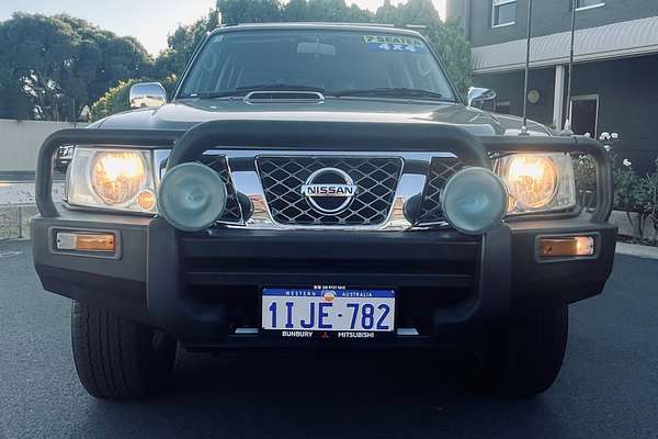 2009 Nissan Patrol ST GU 6