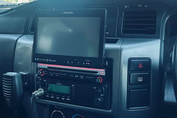 2009 Nissan Patrol ST GU 6