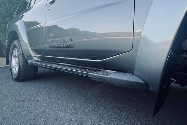 2009 Nissan Patrol ST GU 6