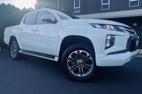 2020 Mitsubishi Triton GLX-R MR 4X4