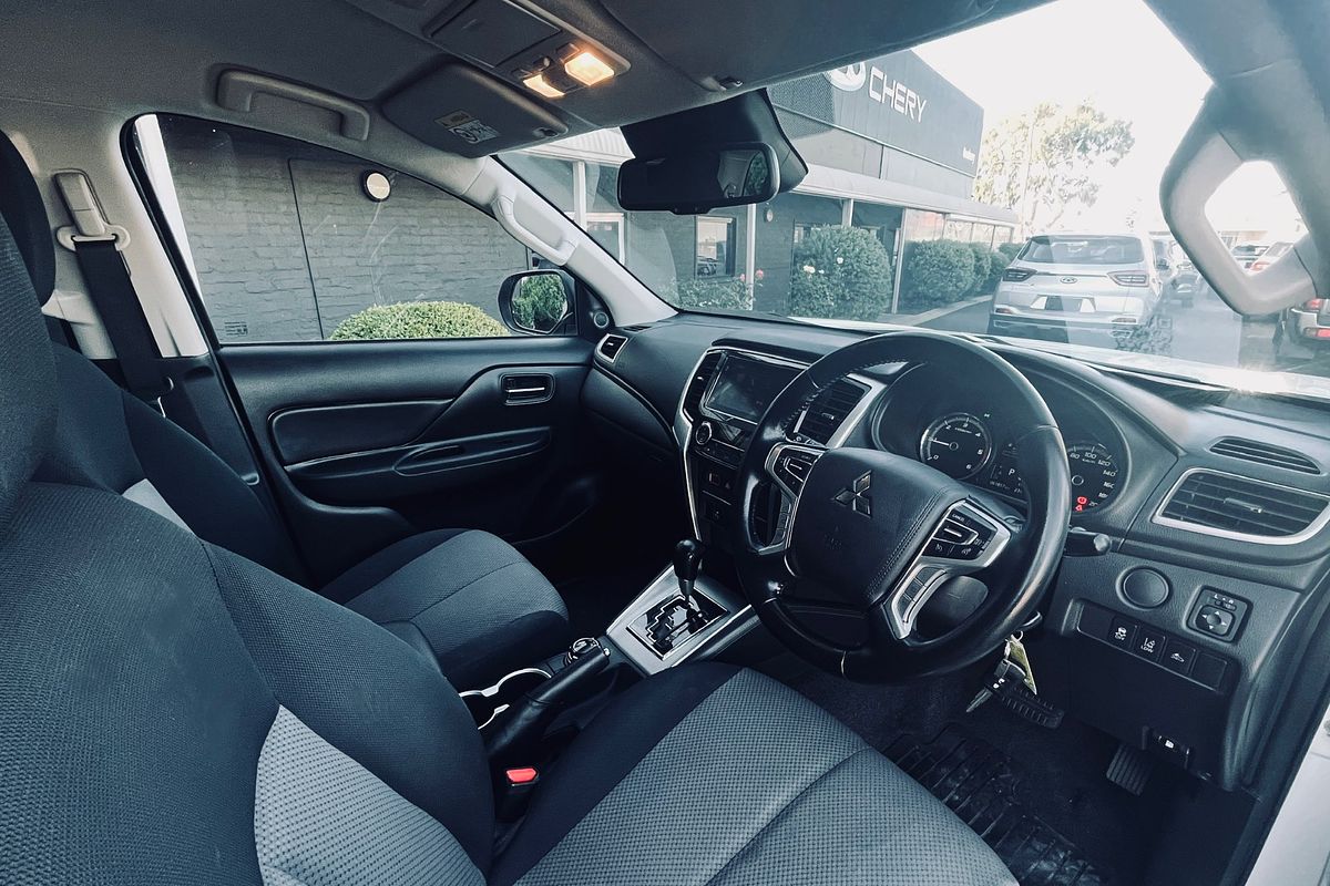2020 Mitsubishi Triton GLX-R MR 4X4