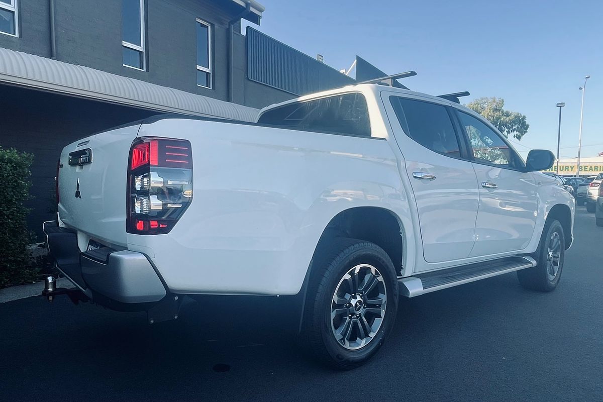 2020 Mitsubishi Triton GLX-R MR 4X4