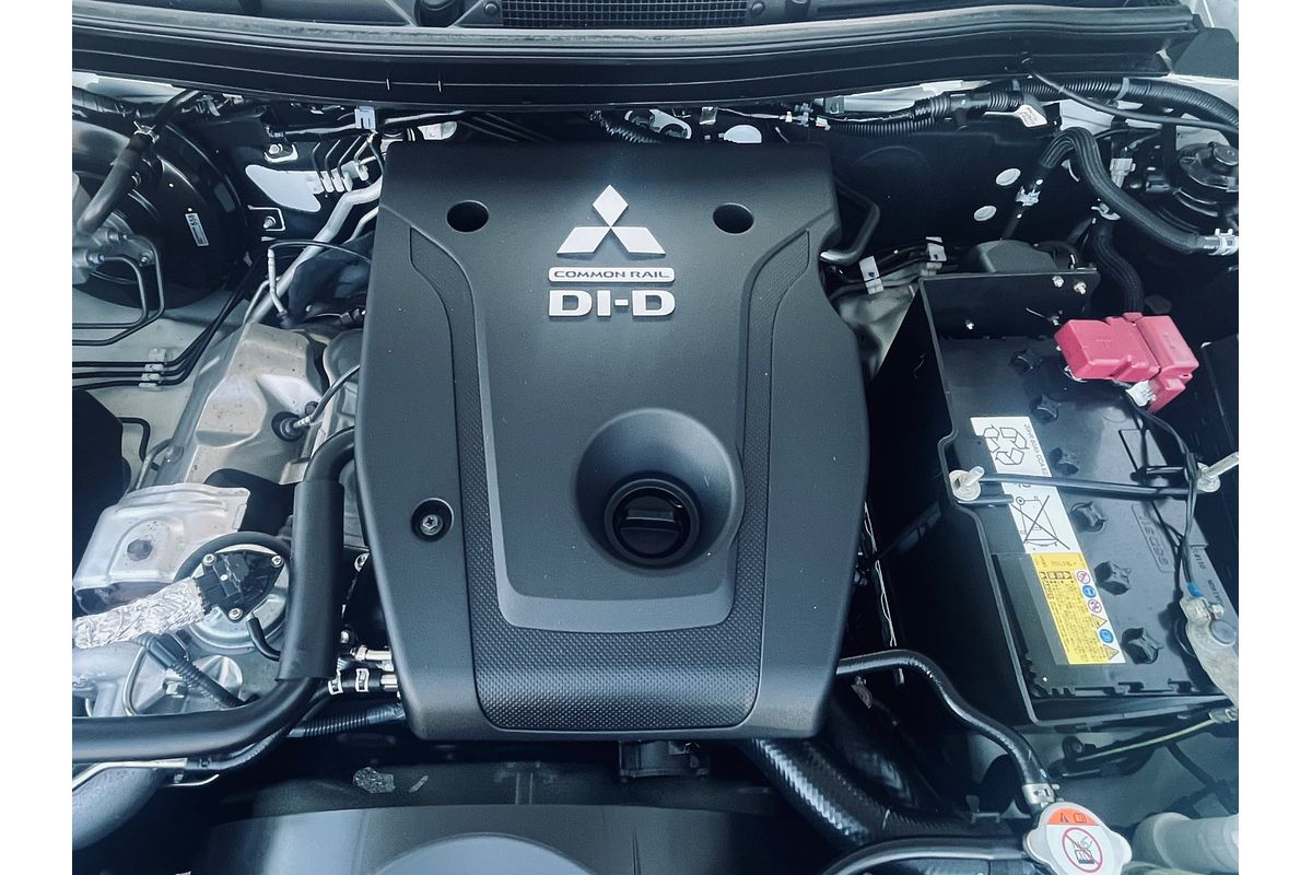 2020 Mitsubishi Triton GLX-R MR 4X4