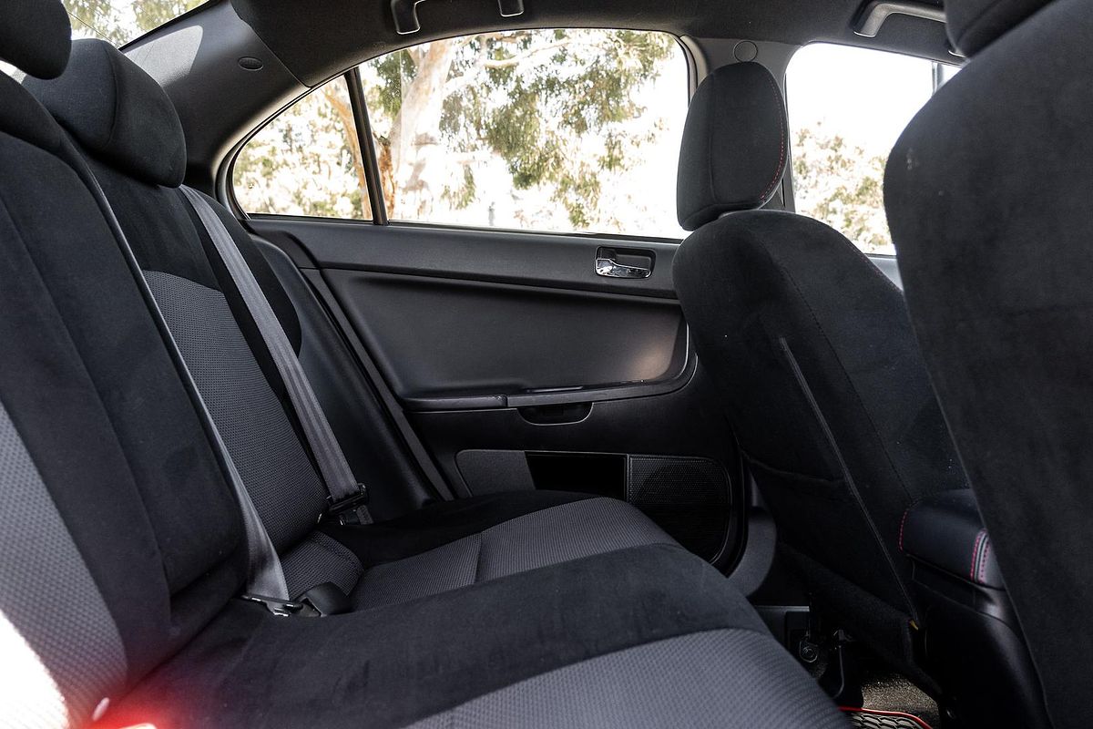 2017 Mitsubishi Lancer Black Edition CF