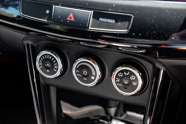 2017 Mitsubishi Lancer Black Edition CF
