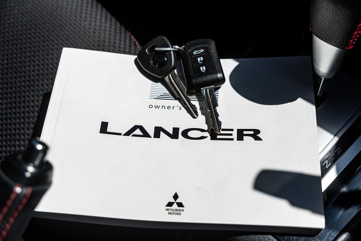 2017 Mitsubishi Lancer Black Edition CF